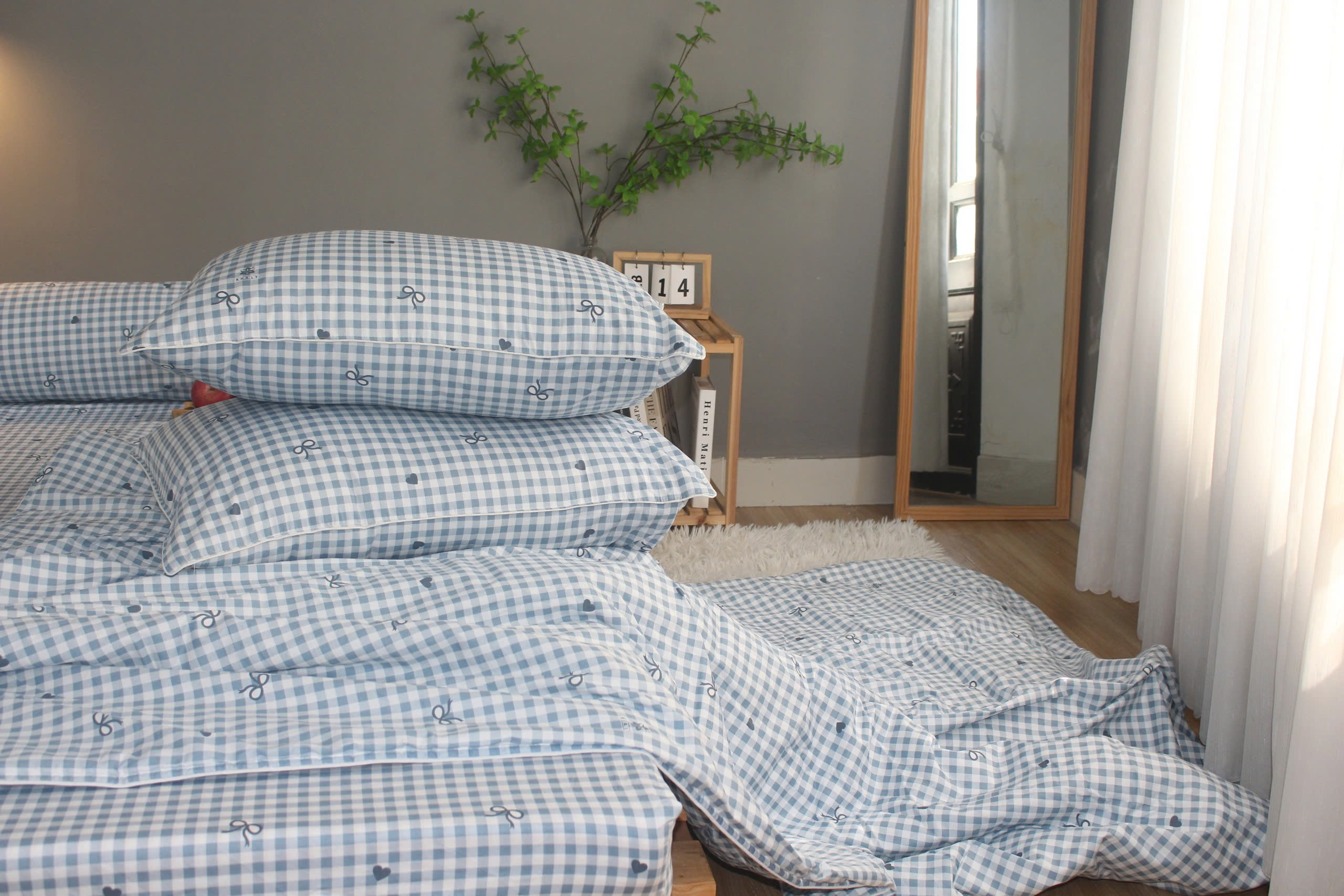 Bộ drap gối KHA LY - 100% cotton thiên nhiên Caro Nơ-Xanh Biển