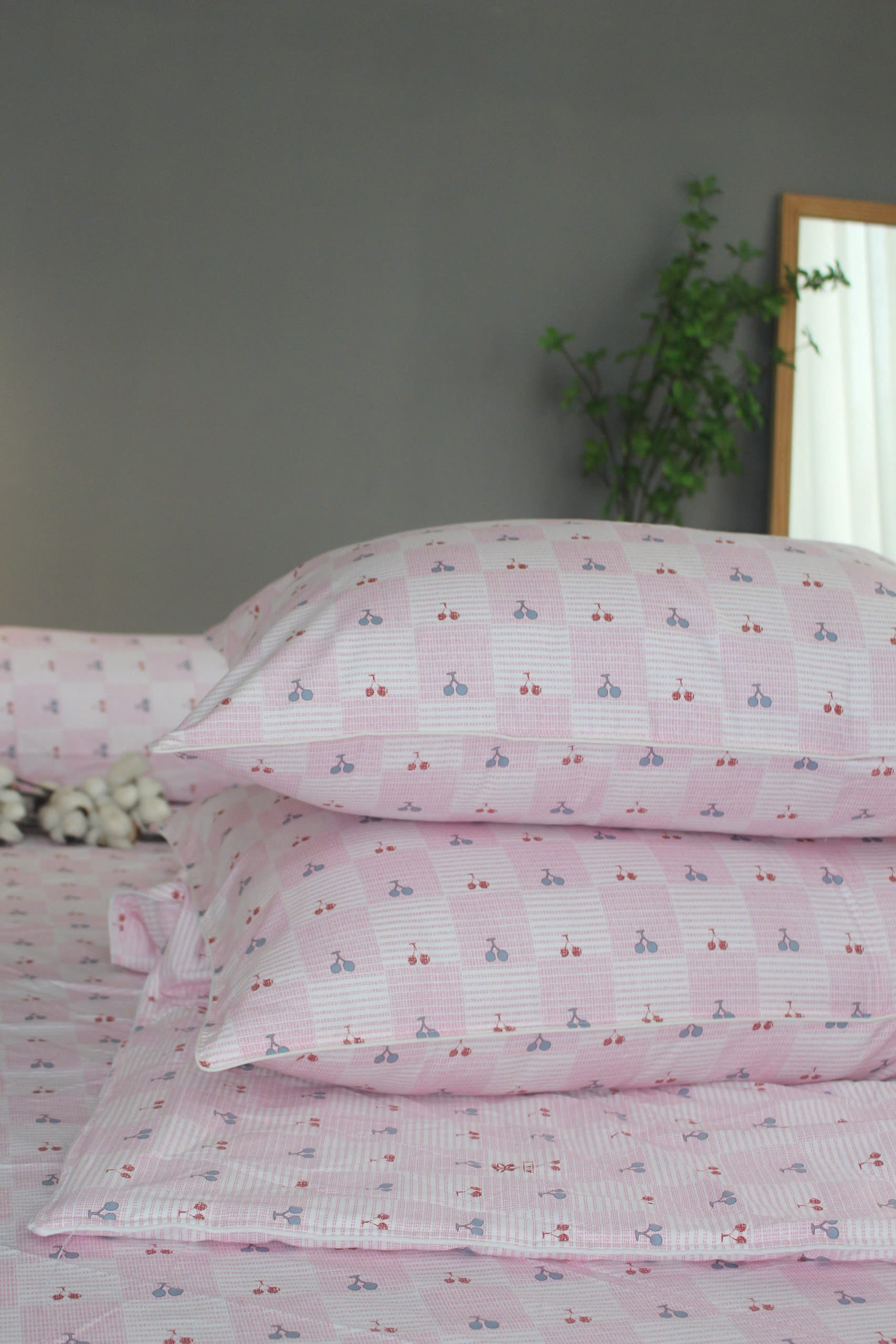 Bộ drap gối KHA LY - 100% cotton thiên nhiên Cherry Hồng