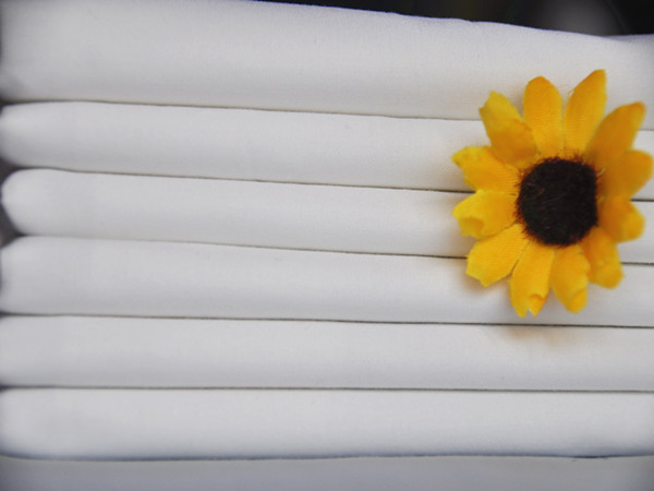 Gói combo giá sỉ chăn drap gối nệm  Khách Sạn